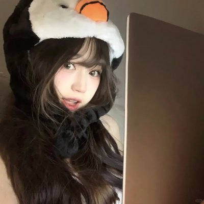 采蘑菇的夫妻